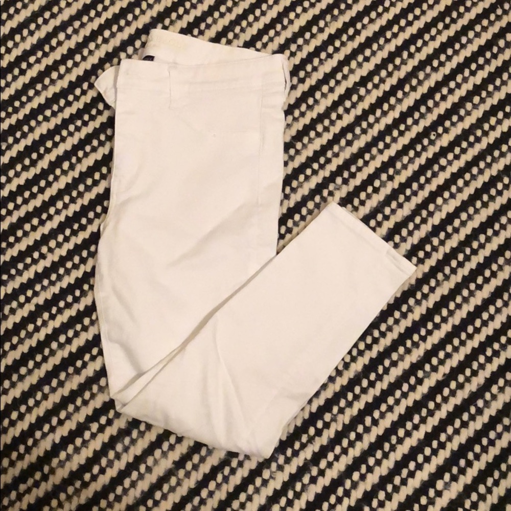 American Eagle white jegging crop jeans